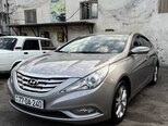 Hyundai Sonata-1
