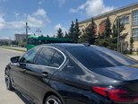 BMW 530e-10