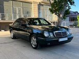 Mercedes E 200-1