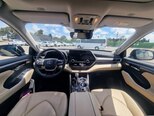 Toyota Highlander-5
