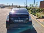 Toyota Prius-4