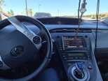Toyota Prius-12