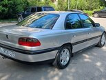 Opel Omega-8