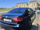 Volkswagen Jetta-10