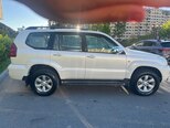 Toyota Land Cruiser Prado-3
