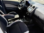 Nissan Note-7