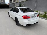BMW 330-2