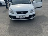 Kia Rio-1