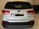 Kia Sorento-4