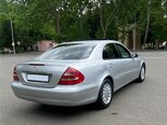 Mercedes E 240-7
