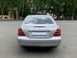 Mercedes E 240-6