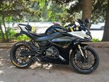 CFMOTO 250 SR-1