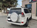 Toyota Land Cruiser Prado-5