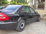 Mercedes E 240-5
