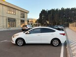 Hyundai Accent-8