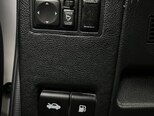 Nissan Tiida-21