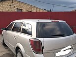 Opel Astra-10