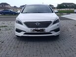 Hyundai Sonata-1