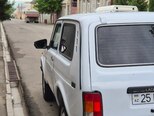 LADA (VAZ) Niva-6
