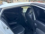 Toyota Prius-8
