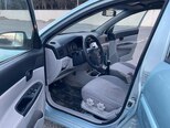 Hyundai Accent-11