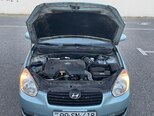 Hyundai Accent-15