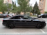 Audi A8-12
