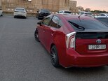 Toyota Prius-4