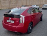 Toyota Prius-5
