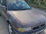 Opel Astra-12