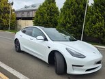 Tesla Model 3-4