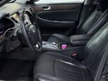 Hyundai Genesis-16