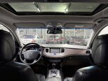 Hyundai Genesis-20