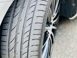 Mercedes E 300 d-10
