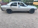Mercedes 190-5