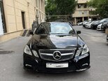 Mercedes E 250-1