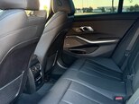 BMW 330e-11