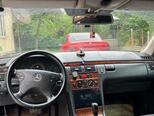 Mercedes E 200-5