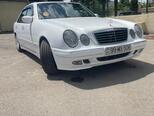Mercedes E 200-1