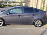 Toyota Prius-8