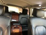 Infiniti QX80-8