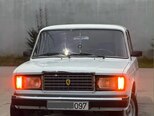 LADA (VAZ) 2107-1