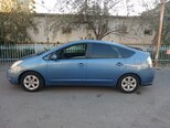 Toyota Prius-8
