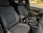 Toyota Corolla-11