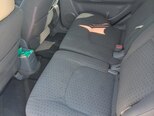 Kia Carens-8