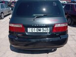Kia Carens-2