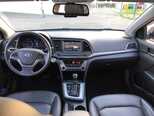 Hyundai Avante-8