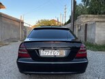 Mercedes E 220-4