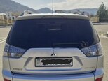 Mitsubishi Outlander-2