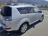 Mitsubishi Outlander-7